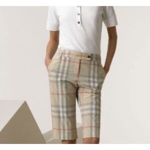 Burberry London Classic Beige Checkered Knee Length Shorts sz 10